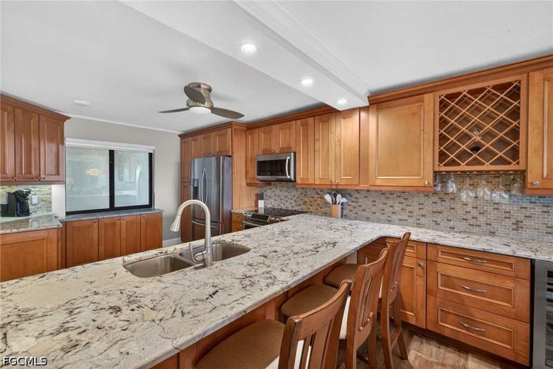 3 bedroom Condominium at 9435 Sunset Harbor Ln 244, Sunset Harbor, Fort Myers — photo 2