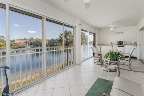 6830 Beach Resort Dr 2602, Naples FL - photo 13 of 34