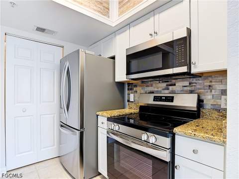 15625 Ocean Walk Cir 206, Fort Myers FL - photo 10 of 49