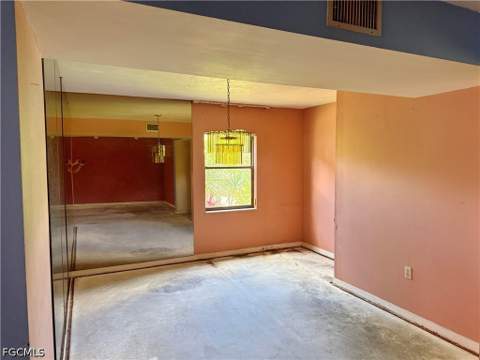 9305 Lake Park Dr 104, Fort Myers FL - photo 10 of 23