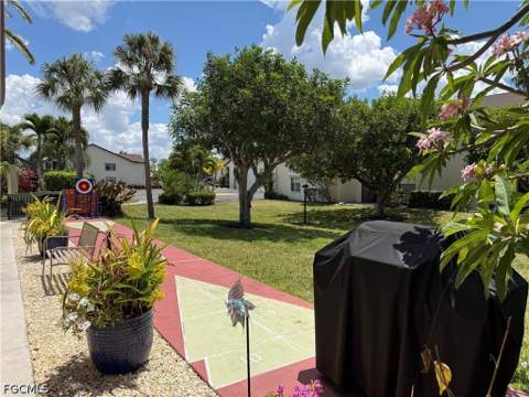 9305 Lake Park Dr 104, Fort Myers FL - photo 20 of 23