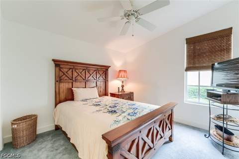 8864 New Castle Dr, Fort Myers FL - photo 18 of 39