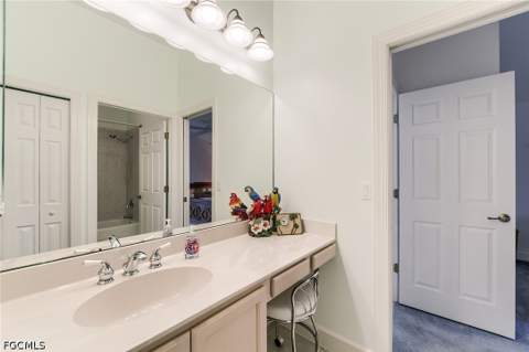 8864 New Castle Dr, Fort Myers FL - photo 21 of 39