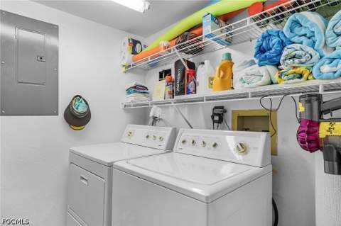 4585 Trawler Ct 303, Fort Myers FL - photo 22 of 37