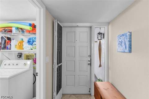 4585 Trawler Ct 303, Fort Myers FL - photo 23 of 37