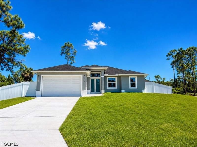 3 bedroom SingleFamilyResidence at 846 Runble ST E, LEHIGH ACRES, Lehigh Acres — photo 1