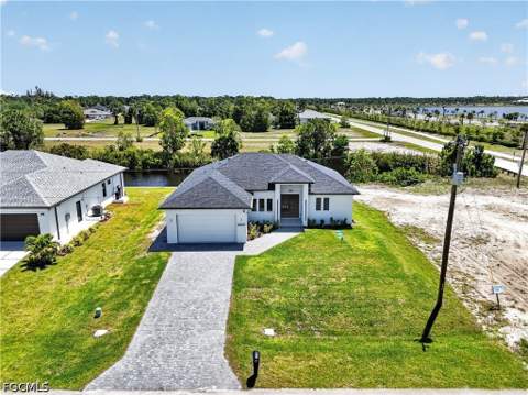 4333 NW 36th Ave, Cape Coral FL - photo 6 of 47