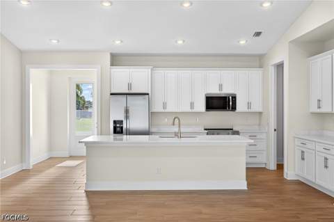 1030 SW 15th Ave, Cape Coral FL - photo 7 of 33