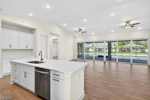1030 SW 15th Ave, Cape Coral FL - photo 9 of 33