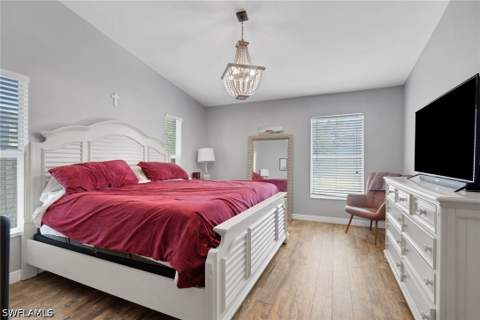 3300 Valencia Dr, Naples FL - photo 10 of 26