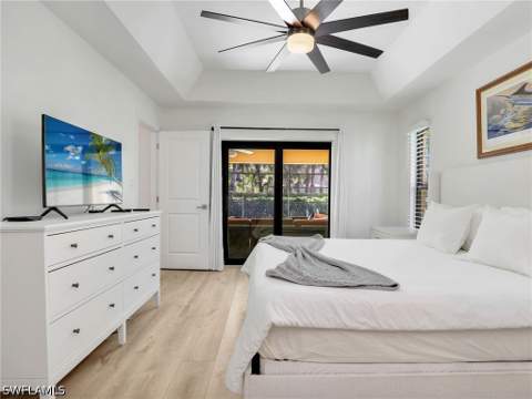 2474 Outrigger Ln, Naples FL - photo 20 of 38
