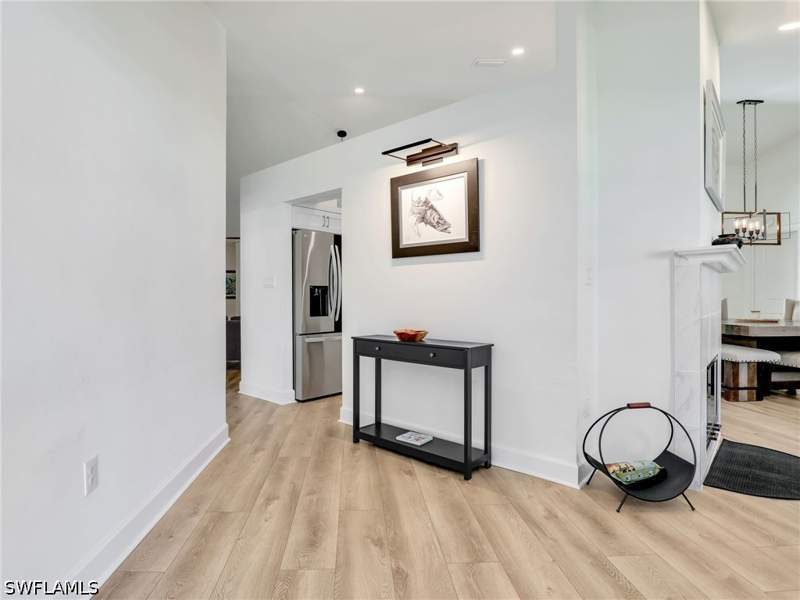 3 bedroom SingleFamilyResidence at 2474 Outrigger Ln, River Reach, Naples — photo 4