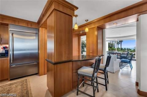 1851 Gulf Shore Blvd N 103, Naples FL - photo 13 of 29
