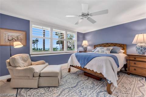 1851 Gulf Shore Blvd N 103, Naples FL - photo 18 of 29