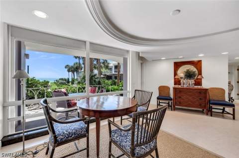 1851 Gulf Shore Blvd N 103, Naples FL - photo 7 of 29