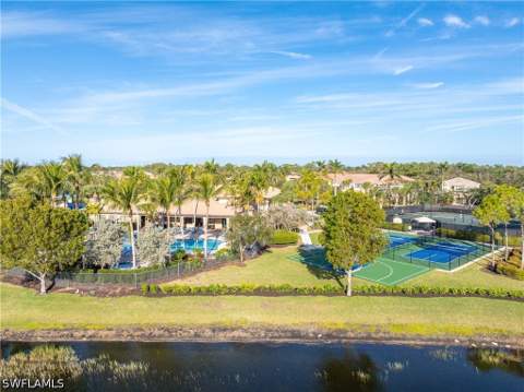 6532 Monterey Pt 202, Naples FL - photo 17 of 50