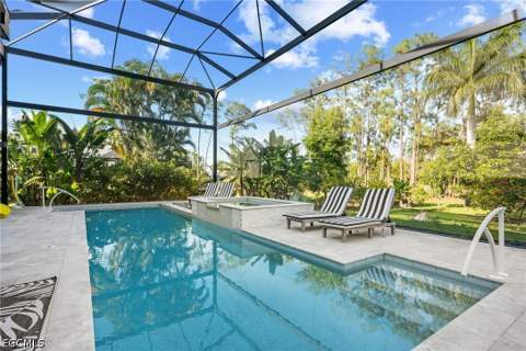 5700 Waxmyrtle Way, Naples FL - photo 12 of 41