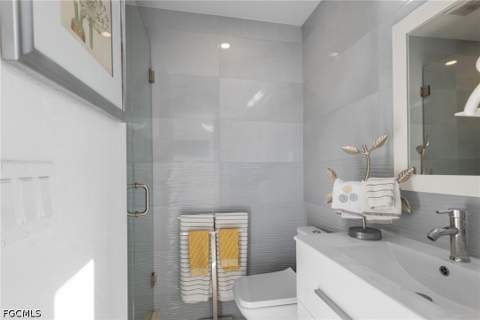 5700 Waxmyrtle Way, Naples FL - photo 13 of 41