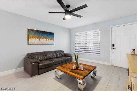4975 Sandra Bay Dr 103, Naples FL - photo 11 of 23