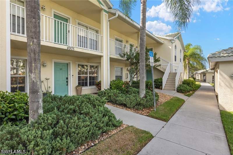 2 bedroom Condominium at 4975 Sandra Bay Dr 103, Bermuda Palms, Naples — photo 2