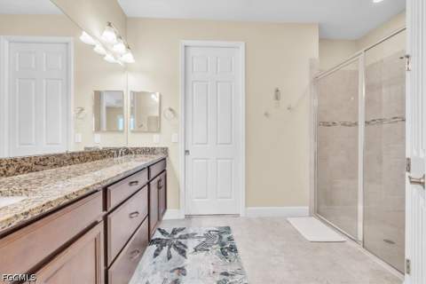 2615 Vareo Ct, Cape Coral FL - photo 18 of 47