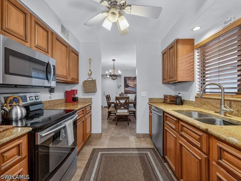 2 bedroom Condominium at 910 Vanderbilt Beach Rd 317W, Summerplace, Naples — photo 5