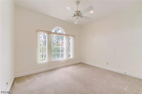 8916 Dartmoor Way, Fort Myers FL - photo 16 of 33