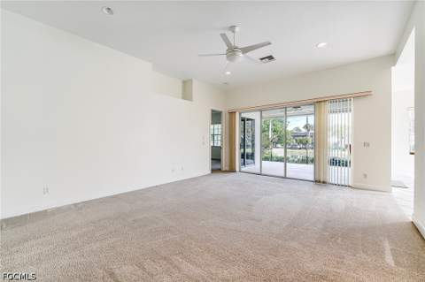 8916 Dartmoor Way, Fort Myers FL - photo 8 of 33