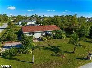 5 bedroom SingleFamilyResidence at 2820 38th St SW, Lehigh Acres, Lehigh Acres — photo 1