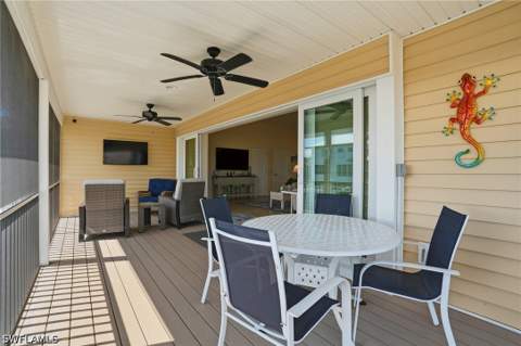 222 Flamingo St, Fort Myers Beach FL - photo 15 of 50