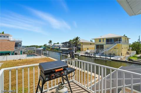 222 Flamingo St, Fort Myers Beach FL - photo 19 of 50