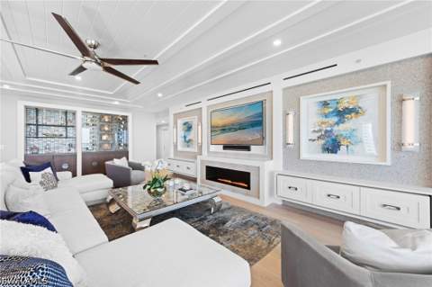 13915 Old Coast Rd 1706, Naples FL - photo 8 of 48