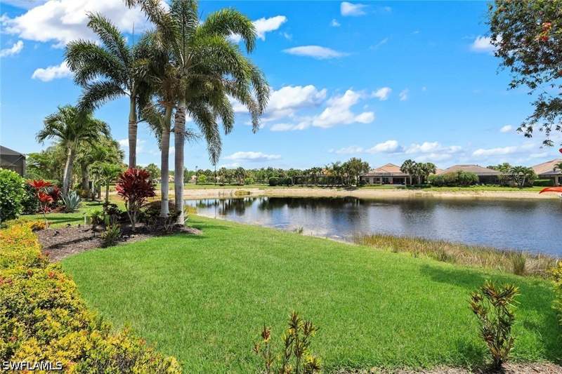 3 bedroom SingleFamilyResidence at 9104 Graphite Cir, The Quarry, Naples — photo 3