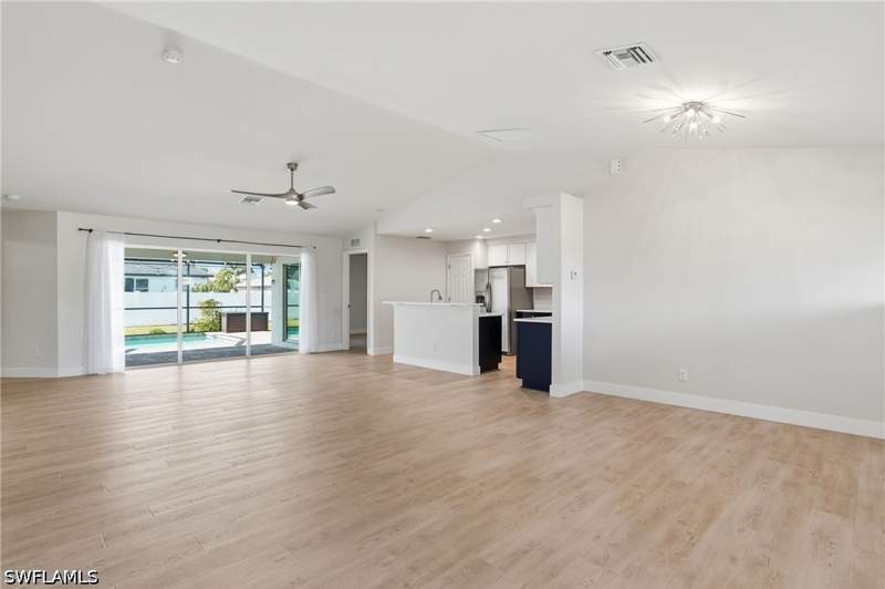 4 bedroom SingleFamilyResidence at 1808 SW 30th St, Cape Coral, Cape Coral — photo 3
