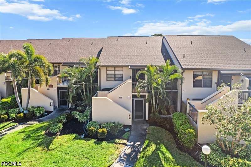 2 bedroom Condominium at 15448 Admiralty Cir 8, Admiralty Yacht & Racquet Club, North Fort Myers — photo 1