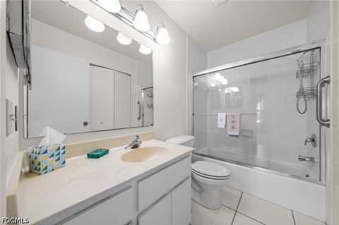 15448 Admiralty Cir 8, North Fort Myers FL - photo 14 of 25