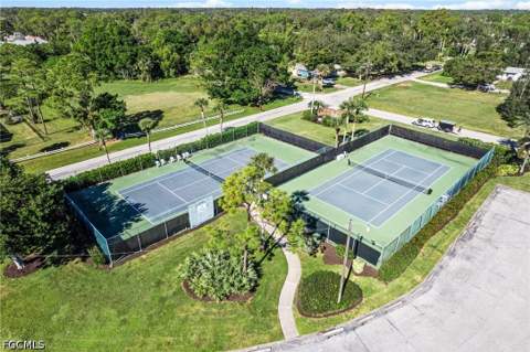 15448 Admiralty Cir 8, North Fort Myers FL - photo 22 of 25
