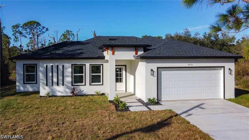 4 bedroom SingleFamilyResidence at 422 Eisenhower Blvd, Lehigh Acres, Lehigh Acres — photo 1