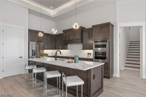 1248 NW 39th Ave, Cape Coral FL - photo 7 of 43