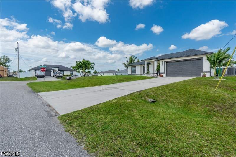 4 bedroom SingleFamilyResidence at 16 NW 18th AVE, CAPE CORAL, Cape Coral — photo 3