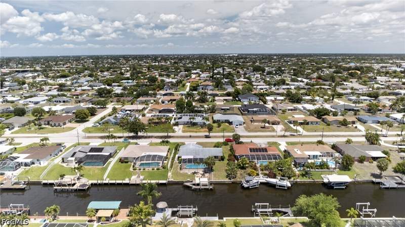3 bedroom SingleFamilyResidence at 1314 Shelby Pkwy, Cape Coral, Cape Coral — photo 4