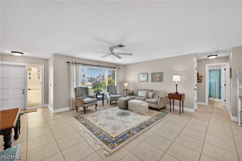 3 bedroom SingleFamilyResidence at 1314 Shelby Pkwy, Cape Coral, Cape Coral — photo 5