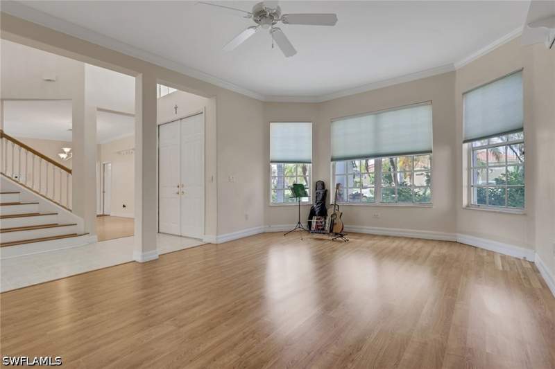 5 bedroom SingleFamilyResidence at 8711 Kilkenny Ct, Cross Creek Estates, Fort Myers — photo 4
