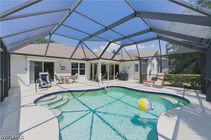 3 bedroom SingleFamilyResidence at 20721 Country Walk Way, Villages At Country Creek, Estero — photo 1
