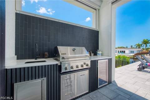 5326 Bayshore Ave, Cape Coral FL - photo 6 of 50