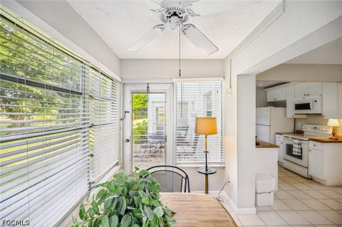 1514 Edgewater Cir 3A, Fort Myers FL - photo 10 of 38