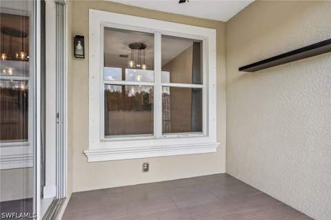 1410 Mariposa Cir 102, Naples FL - photo 12 of 50
