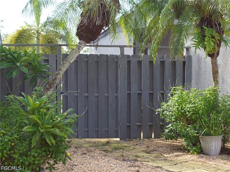 3 bedroom SingleFamilyResidence at 18409 Orangecrest Ct, Woodcrest Village, Lehigh Acres — photo 2