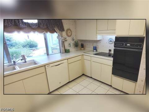 18409 Orangecrest Ct, Lehigh Acres FL - photo 7 of 33