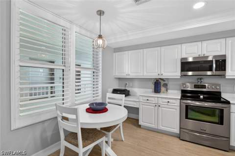 4975 Bonita Beach Rd 304, Bonita Springs FL - photo 15 of 45